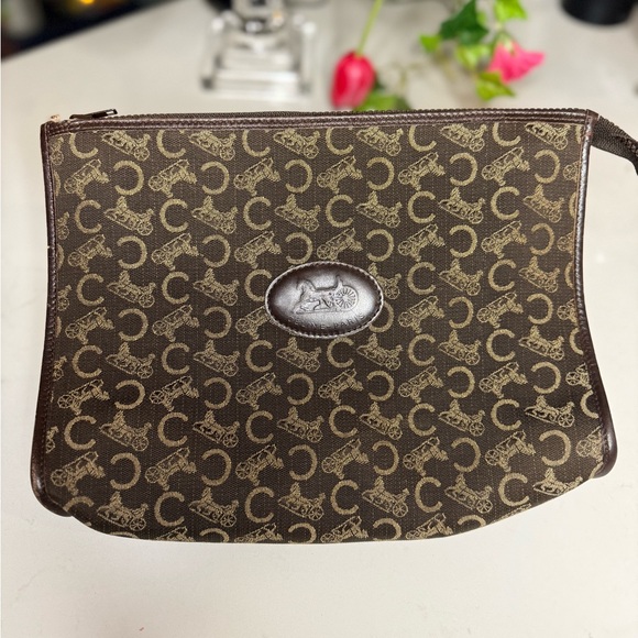CELINE Denim Canvas Clutch Bag in Brown & Gold Celine Design & Carriages - RARE - Picture 13 of 16